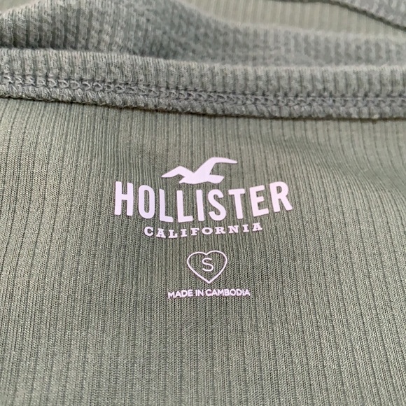 Hollister Short Sleeve Crop Shirt Size S - Picture 7 of 8